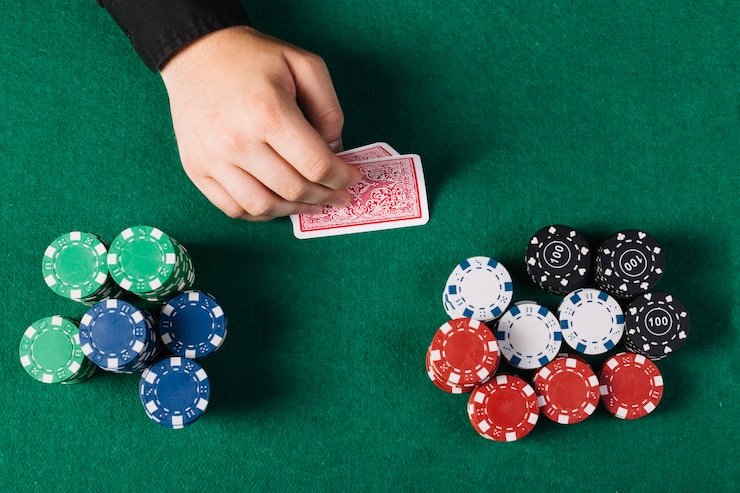 Bagan tingkat loyalitas gelastogel menampilkan manfaat progresif dari Member hingga Diamond